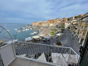Casa sul Porto vista mozzafiato, Porto San Stefano